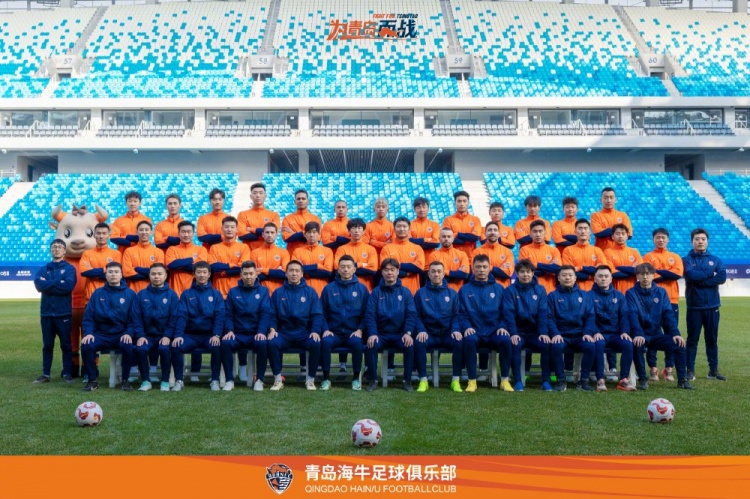  青島海牛一線隊名單：老將鄭龍、薩里奇坐鎮(zhèn)，金洋洋等新援在列