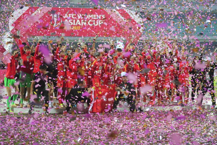  中國女足亞洲杯奪冠三周年！決賽3-2逆轉(zhuǎn)韓國，時隔16年再登頂