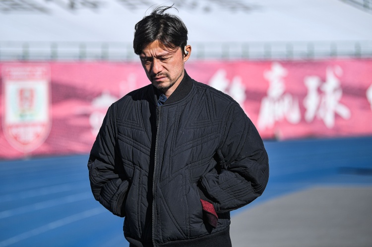  兩隊(duì)均三連敗開局！足球報(bào)談亞泰vs三鎮(zhèn)：亞泰力爭(zhēng)打好第一個(gè)主場(chǎng)